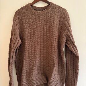 Abercrombie & Fitch Men's Tan Cable Knit Sweater
